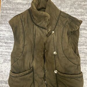 Free People Roll With Us Quilted Puffer Vest Size XS Green Fits oversized